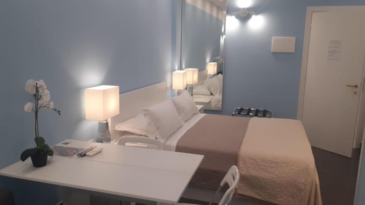 Pescara Centro Luxury Suite II Deluxe Rooms Exteriör bild