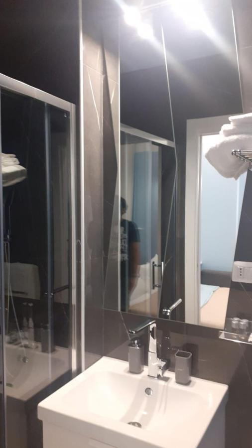 Pescara Centro Luxury Suite II Deluxe Rooms Exteriör bild