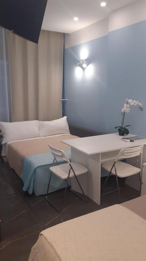 Pescara Centro Luxury Suite II Deluxe Rooms Exteriör bild