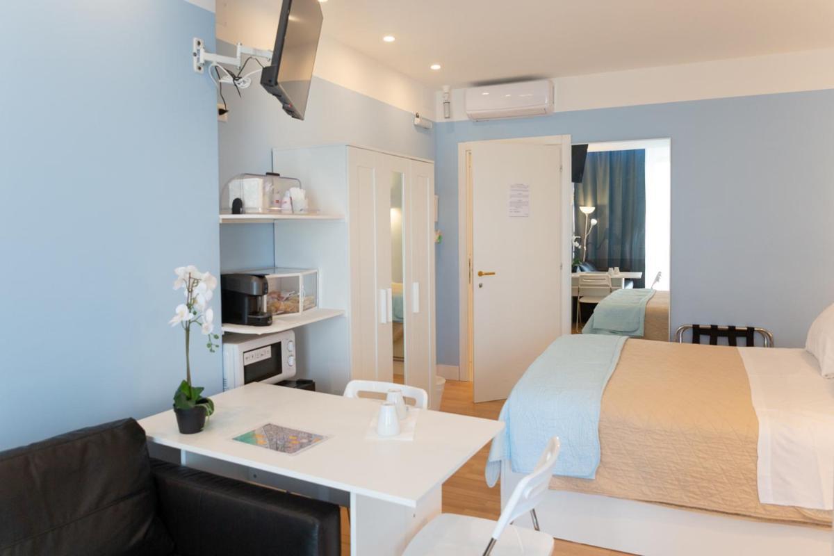 Pescara Centro Luxury Suite II Deluxe Rooms Exteriör bild
