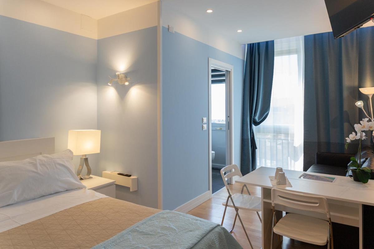 Pescara Centro Luxury Suite II Deluxe Rooms Exteriör bild